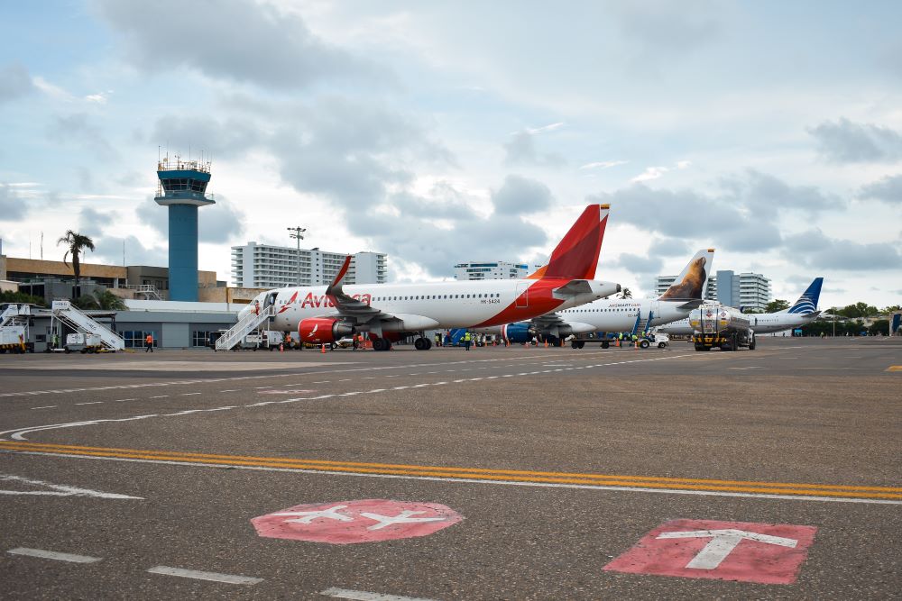 Aeropuerto de Cartagena supera los 3,7 millones de pasajeros movilizados en el primer semestre de 2025